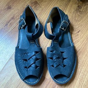 Frye fisherman holly sandals
